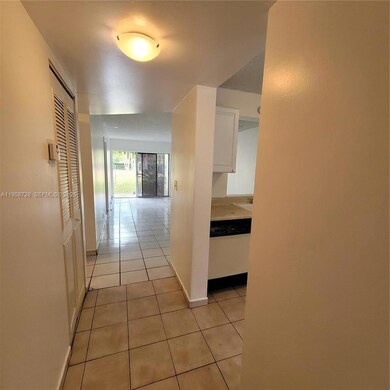 8540 N Sherman Cir unit 101, Miramar, FL 33025 - photo 6