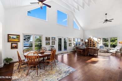 310 Lakeview Dr, Sharps Chapel, TN 37866 - photo 6