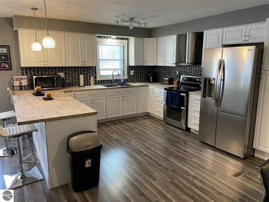 3663 Iargo Rd, Hale, MI 48739 - photo 2