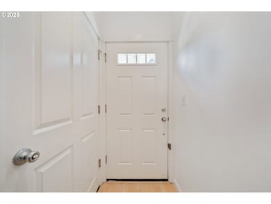 10757 NE Red Wing Way unit 201, Hillsboro, OR 97006 - photo 6