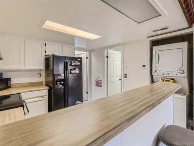 1148 S Ventura Cir unit E, Aurora, CO 80017 - photo 6