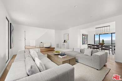 8620 Skyline Dr, Los Angeles, CA 90046 - photo 7