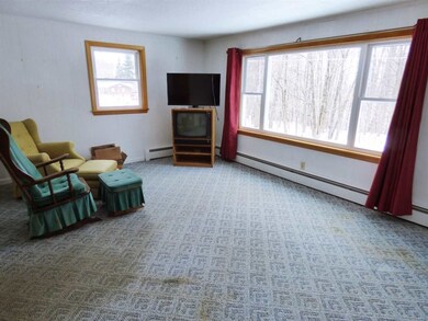 145 Louis St, Derby, VT 05830 - photo 6