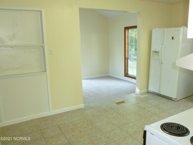 413 Decatur Rd, Jacksonville, NC 28540 - photo 5
