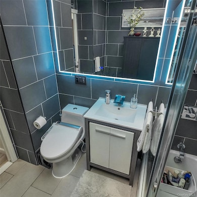 Hugh Grant Gardens unit 904, Bronx, NY 10472 - photo 6