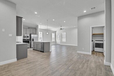 2216 Toucan Dr, Denton, TX 76205 - photo 6