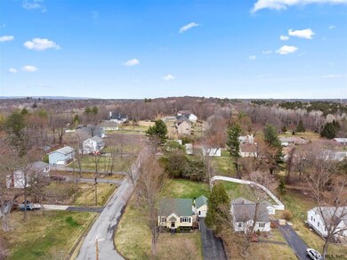 22 Englehart Dr, Schenectady, NY 12302 - photo 3