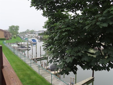 Dock