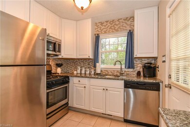 1612 W Meadowview Rd, Greensboro, NC 27403 - photo 7