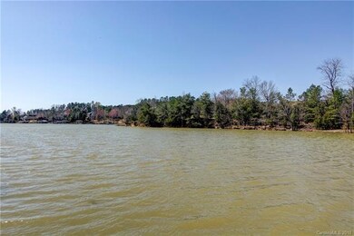 Gorgeous lake views