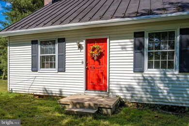 227 Heritage Ct, Walkersville, MD 21793 - photo 2