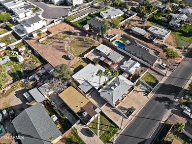 2533 N 27th St, Phoenix, AZ 85008 - photo 5