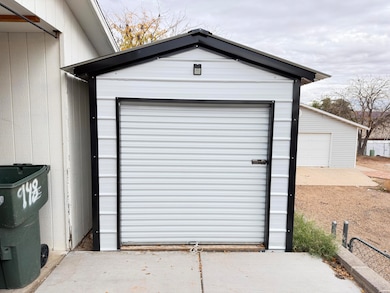 948 N 2050 East Cir, Saint George, UT 84770 - photo 7