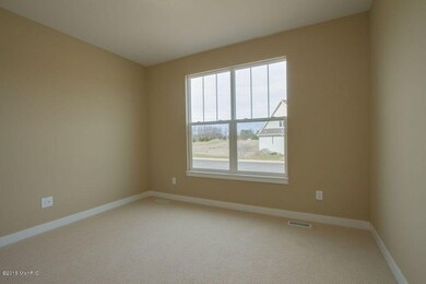 3637 Whicker Pointe unit 35, Kalamazoo, MI 49009 - photo 5