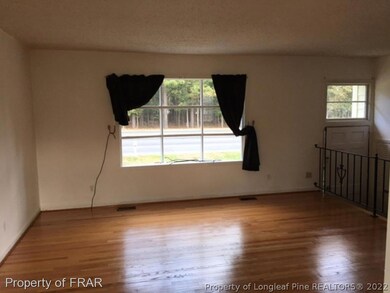 342 S McPherson Church Rd, Fayetteville, NC 28303 - photo 4