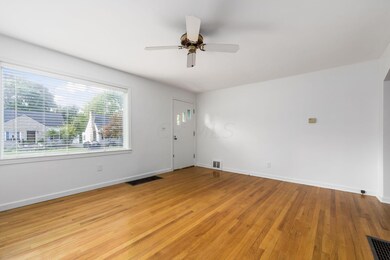 208 Deland Ave, Columbus, OH 43214 - photo 5