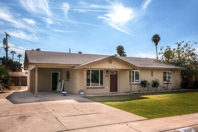 2219 W Verde Ln Phoenix AZ-large-003-Ext