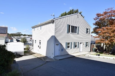 536 N Underwood St, Fall River, MA 02720 - photo 4