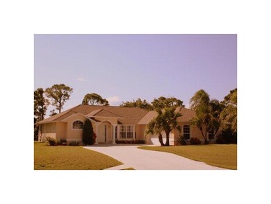 117 Dickens Ave, Sebastian, FL 32958 - photo 2