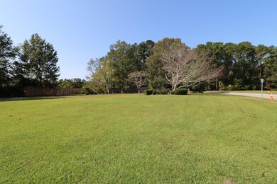 108 Drayton Hall, Jacksonville, NC 28540 - photo 3