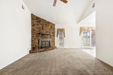 613 E Toledo Place, Broken Arrow, OK 74012 - photo 5