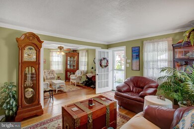 528 W Cumberland Rd, Enola, PA 17025 - photo 4