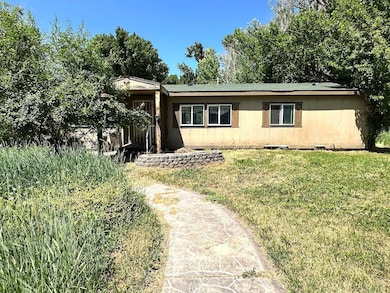 1014 E Adams St, Burns, OR 97720 - photo 3