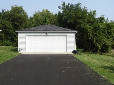 12790 W Brooke Ave, Waukegan, IL 60087 - photo 3