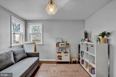 2114 N Line St, Lansdale, PA 19446 - photo 7