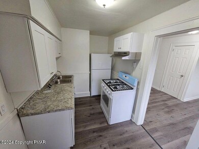 122 2nd Ave unit 3, Kingston, PA 18704 - photo 4