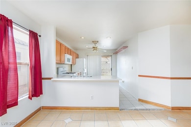 821 Tollbrook Way, Henderson, NV 89011 - photo 4