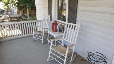 230 N Race St, Statesville, NC 28677 - photo 4