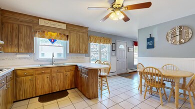 32 Rideout Ave, Lewiston, ME 04240 - photo 4