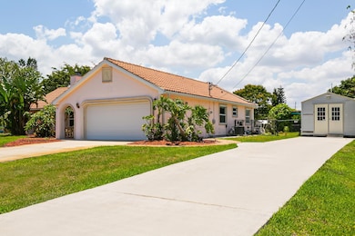 3034 SE Dalhart Rd, Port Saint Lucie, FL 34952 - photo 4