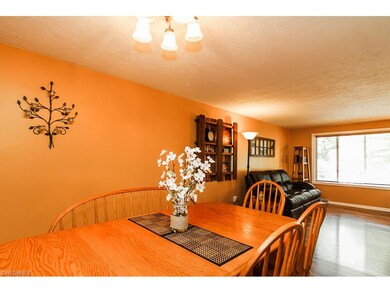 Open concept floor plan.