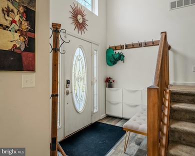 2127 Warwick Cir, Tobyhanna, PA 18466 - photo 5