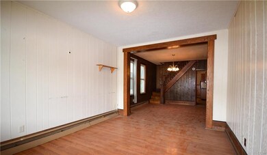 632 E Broad St, Tamaqua, PA 18252 - photo 3