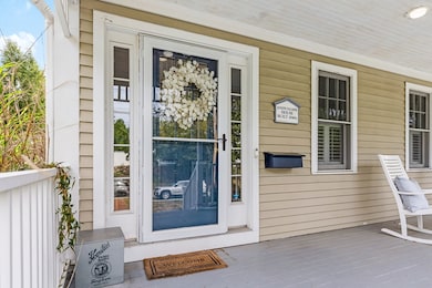 21 Hersey St, Hingham, MA 02043 - photo 2