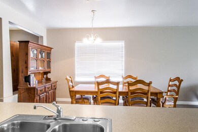 3956 E Latham-4