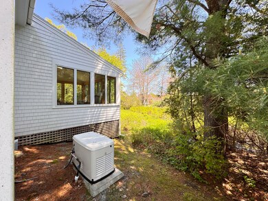 116 Bernard Road Sunroom and generator