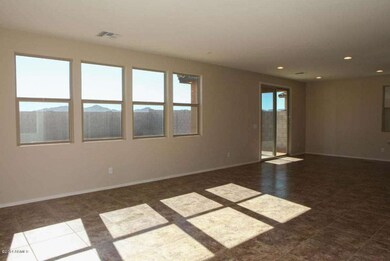 Living Room2 (3)