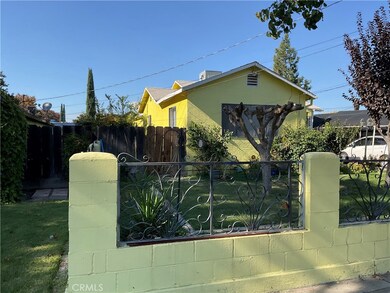 915 R St, Merced, CA 95341 - photo 3