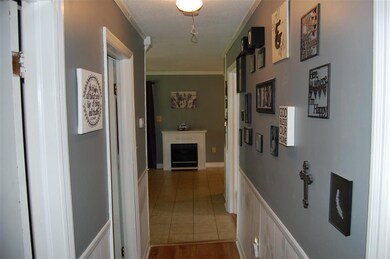 102 Berry Rd, Boiling Springs, SC 29316 - photo 3