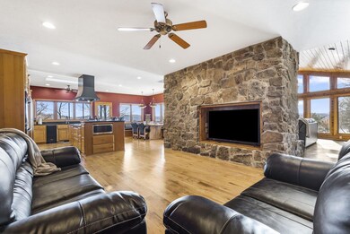 244 Thomas Lane Shell Knob