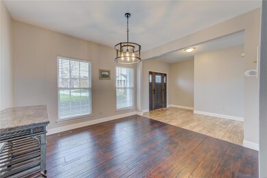Formal Dining Rm