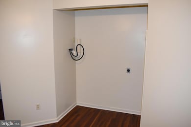 955 Orchard Dr, Chambersburg, PA 17201 - photo 4