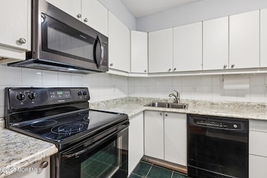 54 Ellen Heath Dr unit 54, Matawan, NJ 07747 - photo 5