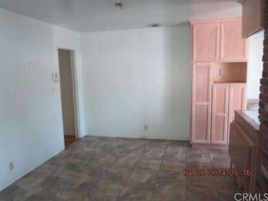 1627 E 122nd St, Los Angeles, CA 90059 - photo 4