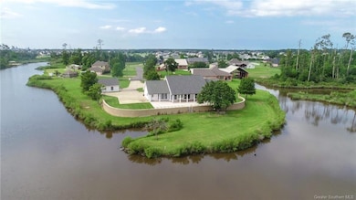 7012 Captains Cove, Lake Charles, LA 70605 - photo 2