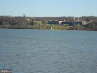 2623 Stirrup Ln, Alexandria, VA 22308 - photo 7